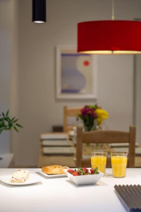 Edge14- Spacious, Stylish And Near The Beach! New Quay Exterior foto